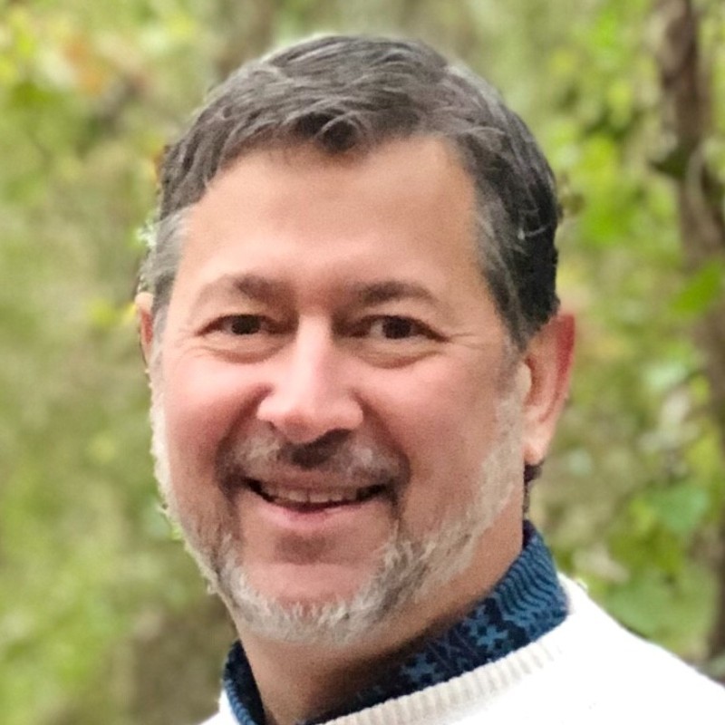 Michael McElhenie